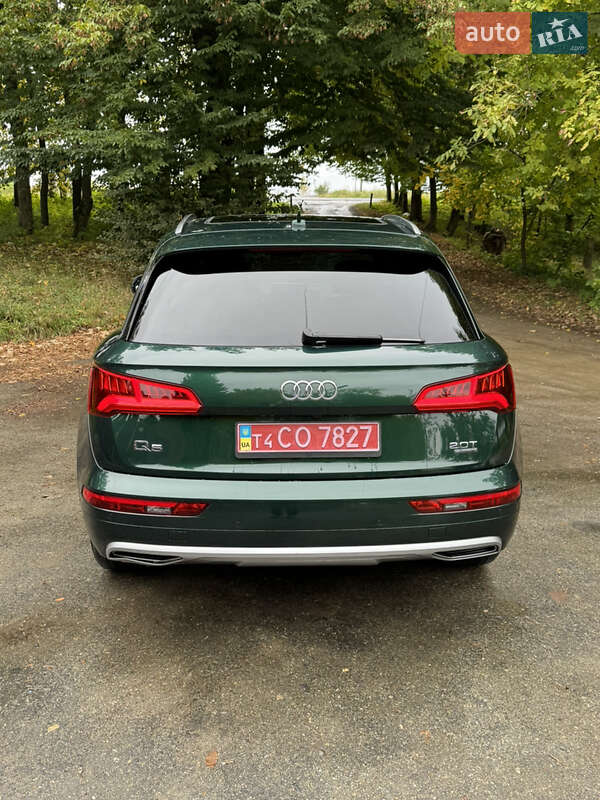 Внедорожник / Кроссовер Audi Q5 2017 в Ивано-Франковске