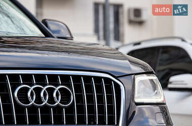 Внедорожник / Кроссовер Audi Q5 2016 в 