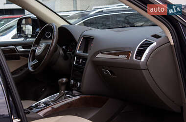 Внедорожник / Кроссовер Audi Q5 2016 в 