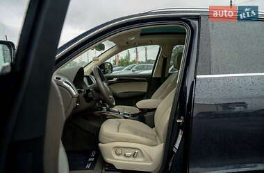 Внедорожник / Кроссовер Audi Q5 2015 в 