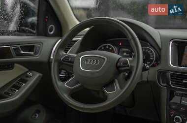 Внедорожник / Кроссовер Audi Q5 2015 в 