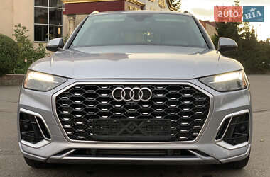 Внедорожник / Кроссовер Audi Q5 2021 в 