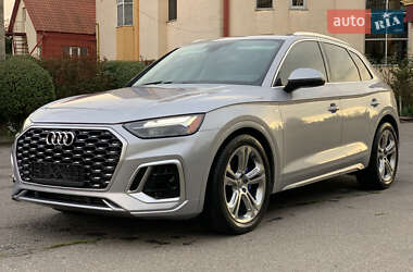 Внедорожник / Кроссовер Audi Q5 2021 в 