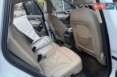 Внедорожник / Кроссовер Audi Q5 2016 в 