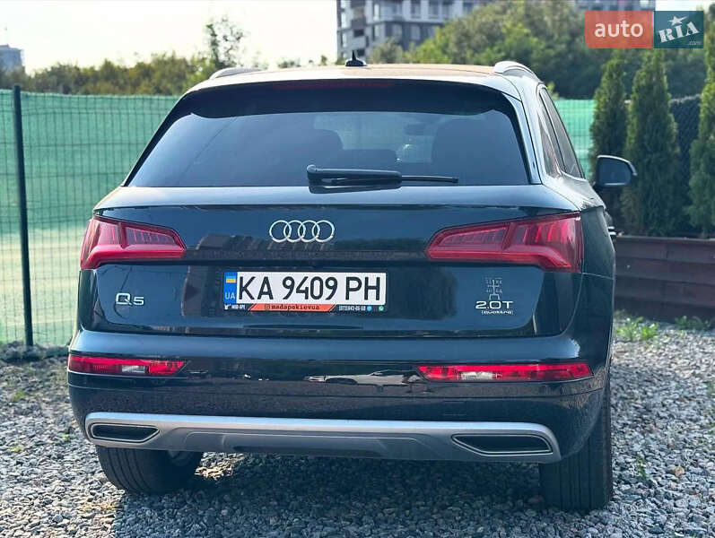 Позашляховик / Кросовер Audi Q5 2018 в Києві