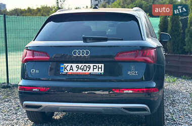Позашляховик / Кросовер Audi Q5 2018 в 