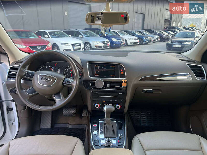 Внедорожник / Кроссовер Audi Q5 2013 в Львове
