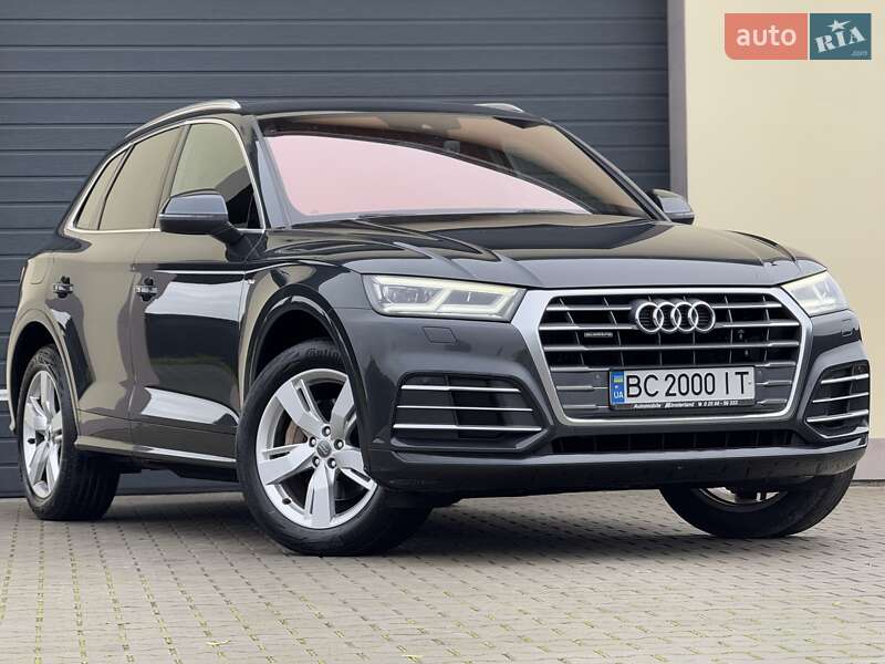 Внедорожник / Кроссовер Audi Q5 2017 в Стрые