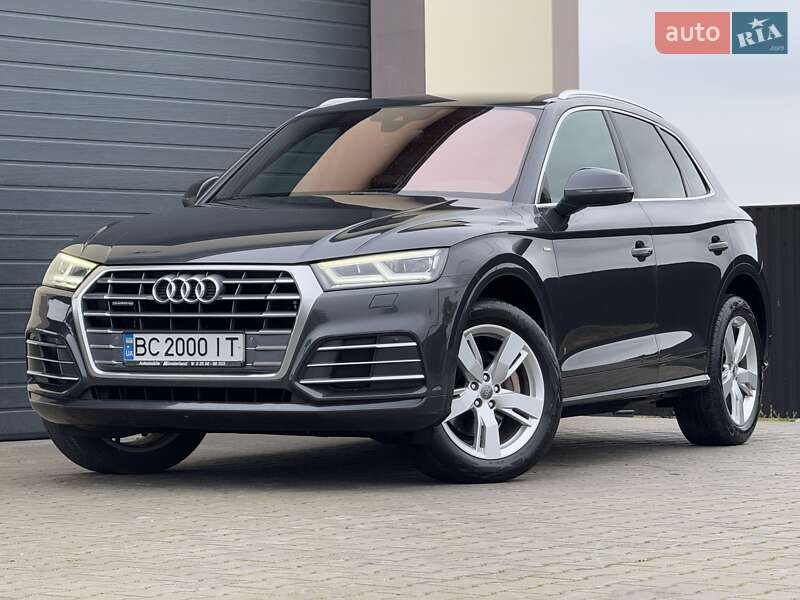 Внедорожник / Кроссовер Audi Q5 2017 в Стрые