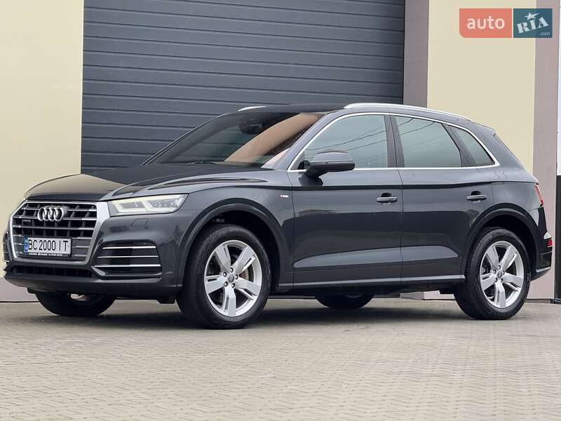 Внедорожник / Кроссовер Audi Q5 2017 в Стрые