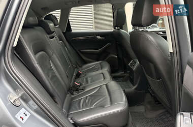 Внедорожник / Кроссовер Audi Q5 2013 в 