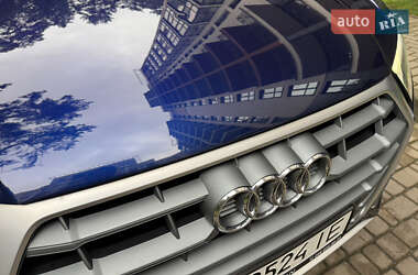 Позашляховик / Кросовер Audi Q5 2018 в 