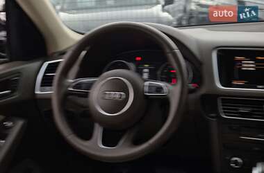 Позашляховик / Кросовер Audi Q5 2015 в 