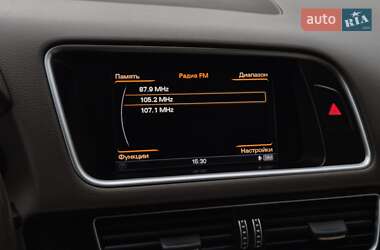 Позашляховик / Кросовер Audi Q5 2015 в 
