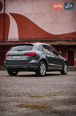 Внедорожник / Кроссовер Audi Q5 2012 в 