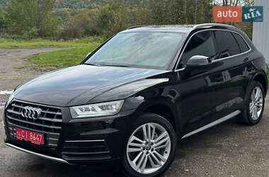 Внедорожник / Кроссовер Audi Q5 2020 в 