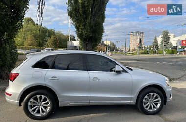 Внедорожник / Кроссовер Audi Q5 2013 в 