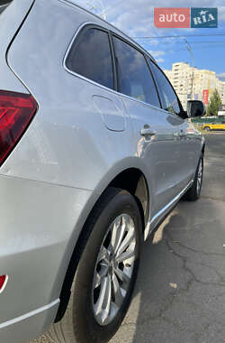 Внедорожник / Кроссовер Audi Q5 2013 в 