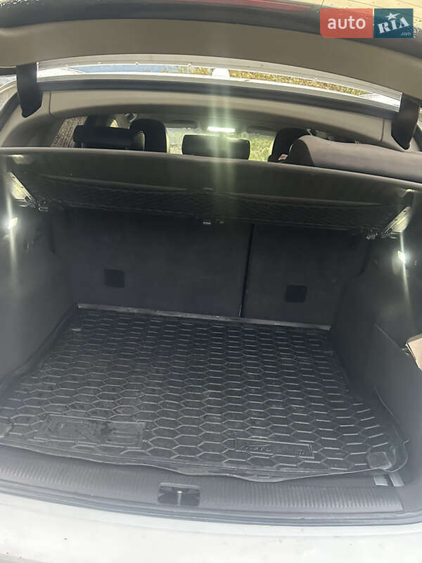 Позашляховик / Кросовер Audi Q5 2011 в Стрию