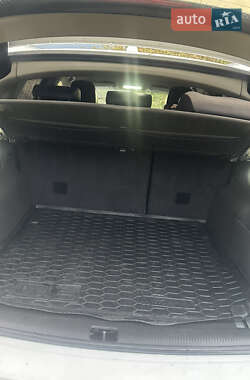 Внедорожник / Кроссовер Audi Q5 2011 в 