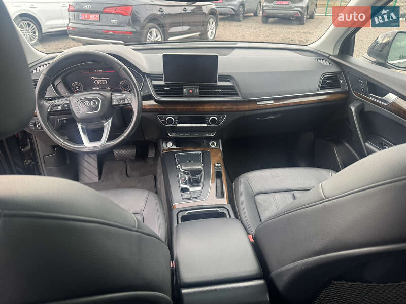 Внедорожник / Кроссовер Audi Q5 2018 в Луцке