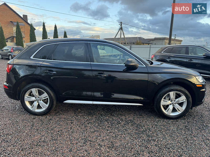 Позашляховик / Кросовер Audi Q5 2018 в Луцьку фото 8 Позашляховик / Кросовер Audi Q5 2018 в Луцьку