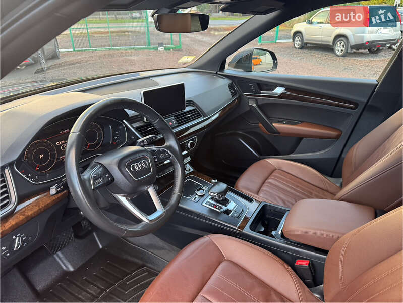 Позашляховик / Кросовер Audi Q5 2018 в Луцьку фото 32 Позашляховик / Кросовер Audi Q5 2018 в Луцьку