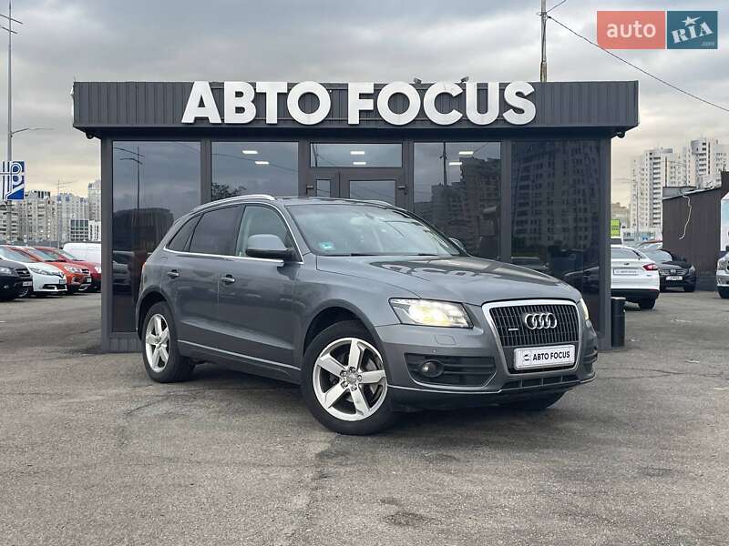 Внедорожник / Кроссовер Audi Q5 2011 в Киеве