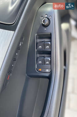 Внедорожник / Кроссовер Audi Q5 2010 в 