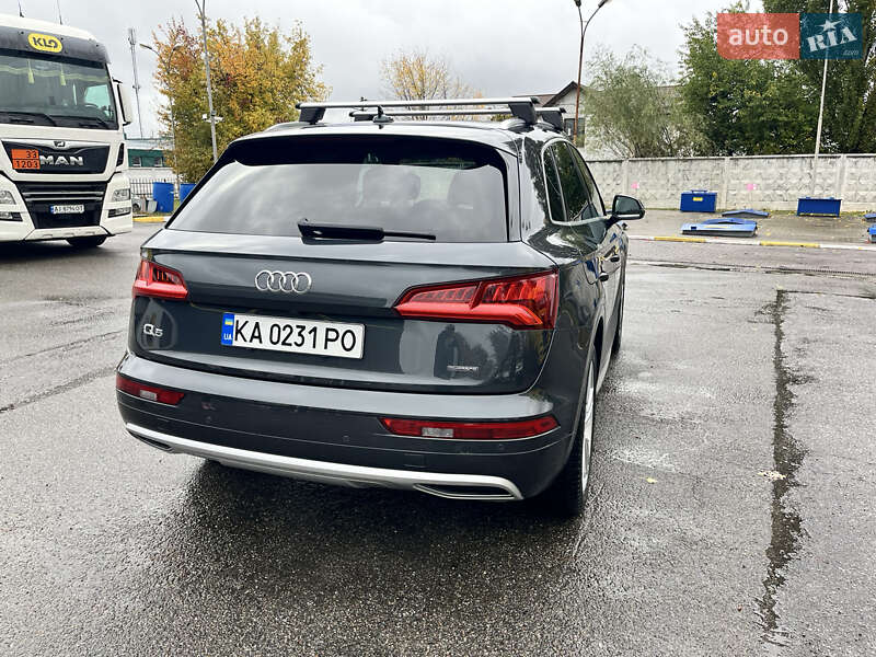 Позашляховик / Кросовер Audi Q5 2019 в Василькові