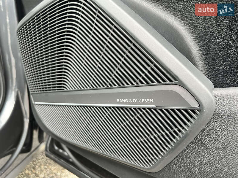 Позашляховик / Кросовер Audi Q5 2019 в Василькові
