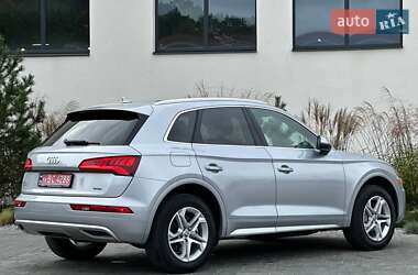 Внедорожник / Кроссовер Audi Q5 2019 в 