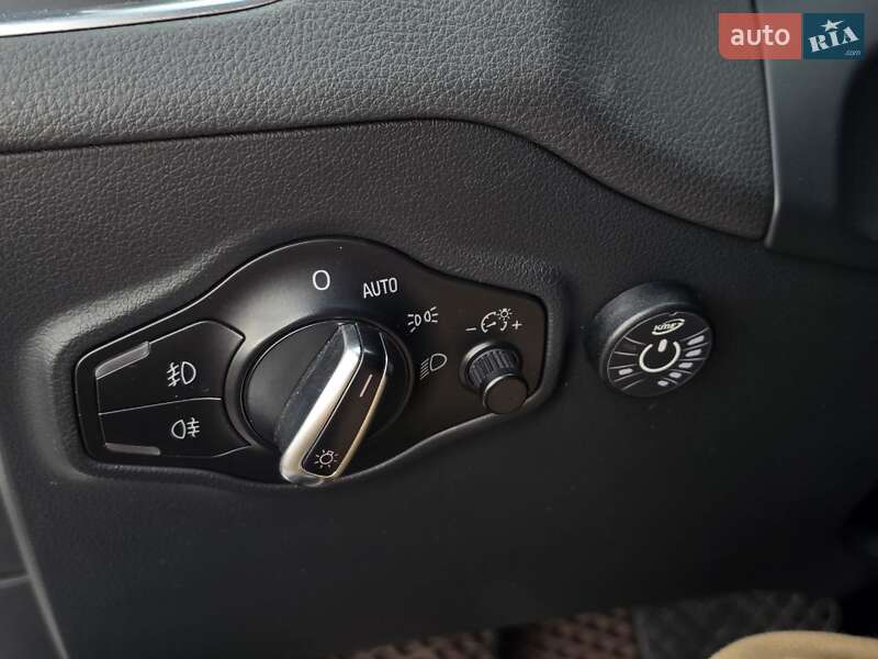 Внедорожник / Кроссовер Audi Q5 2013 в Тернополе фото 25 Внедорожник / Кроссовер Audi Q5 2013 в Тернополе