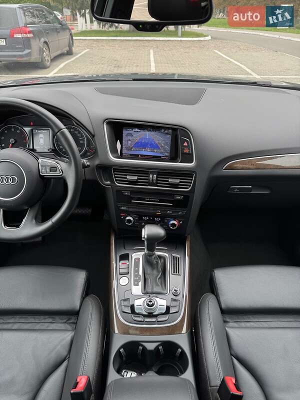 Внедорожник / Кроссовер Audi Q5 2016 в Луцке