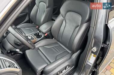 Внедорожник / Кроссовер Audi Q5 2016 в 