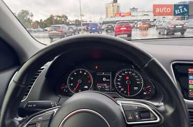 Внедорожник / Кроссовер Audi Q5 2012 в 