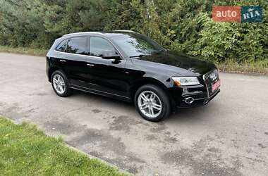 Внедорожник / Кроссовер Audi Q5 2015 в 
