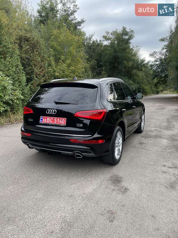 Внедорожник / Кроссовер Audi Q5 2015 в Ровно