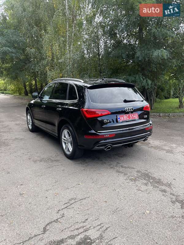 Внедорожник / Кроссовер Audi Q5 2015 в Ровно