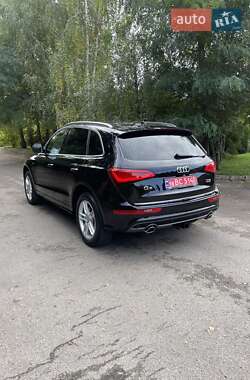 Внедорожник / Кроссовер Audi Q5 2015 в 
