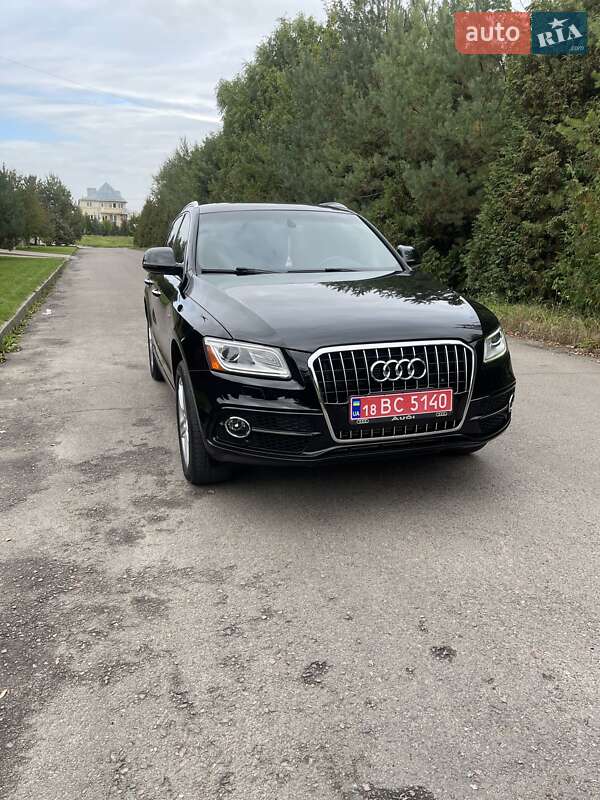Внедорожник / Кроссовер Audi Q5 2015 в Ровно