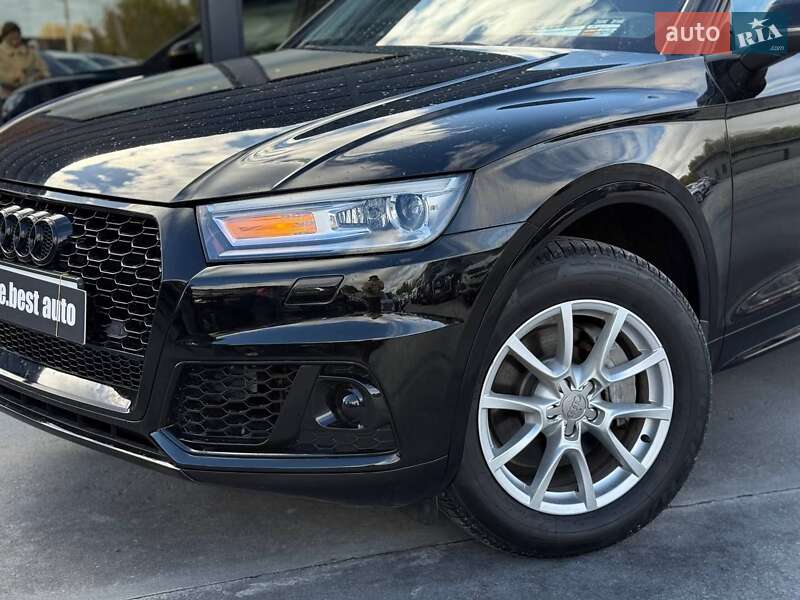 Позашляховик / Кросовер Audi Q5 2017 в Рівному фото 9 Позашляховик / Кросовер Audi Q5 2017 в Рівному