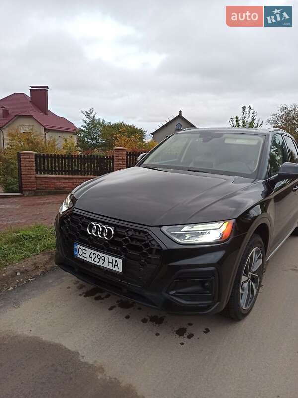 Позашляховик / Кросовер Audi Q5 2021 в Чернівцях