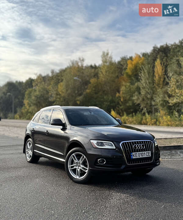 Позашляховик / Кросовер Audi Q5 2014 в Дніпрі