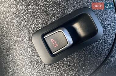 Позашляховик / Кросовер Audi Q5 2015 в  фото 51 Позашляховик / Кросовер Audi Q5 2015 в