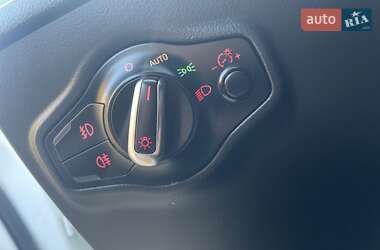 Позашляховик / Кросовер Audi Q5 2015 в  фото 47 Позашляховик / Кросовер Audi Q5 2015 в