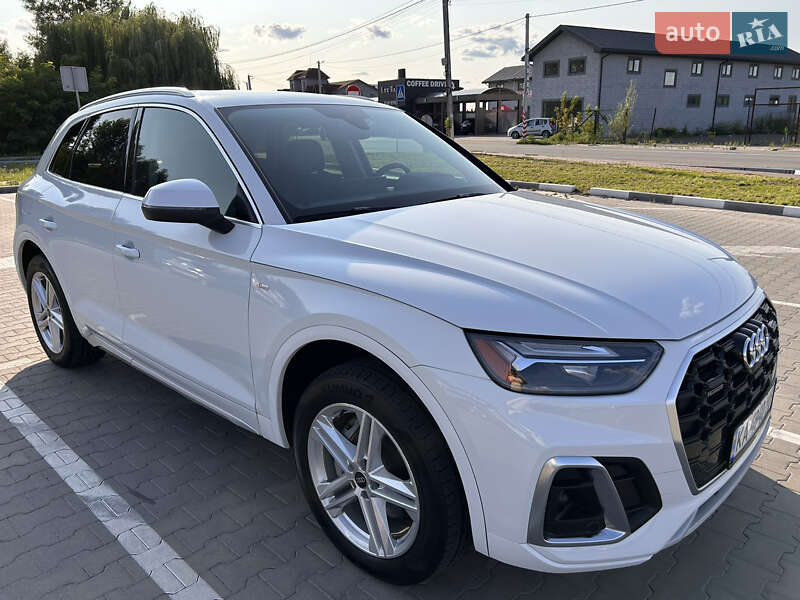 Внедорожник / Кроссовер Audi Q5 2022 в Киеве фото 6 Внедорожник / Кроссовер Audi Q5 2022 в Киеве