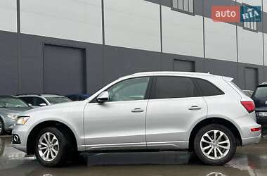 Позашляховик / Кросовер Audi Q5 2015 в 