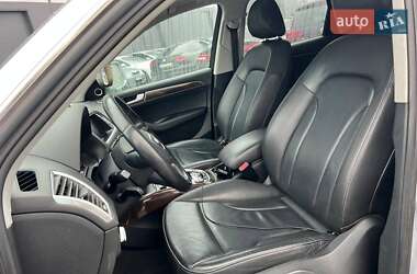 Позашляховик / Кросовер Audi Q5 2015 в 