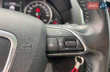 Позашляховик / Кросовер Audi Q5 2015 в 